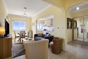 TV a/nebo společenská místnost v ubytování Santa Isabel Apartment