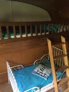 Postel nebo postele na pokoji v ubytování Bauwagen für 4 Pers. + 23 fotografií