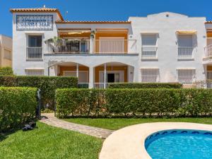 Bazén v ubytovaní Apartment Sierra Mar by Interhome alebo v jeho blízkosti