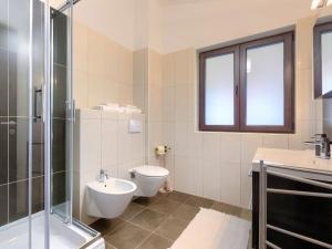 Koupelna v ubytování Holiday Home Andrea by Interhome