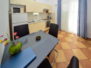 Foto da galeria de Apartment Mare-4 by Interhome em Trogir