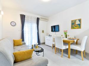 Fotografia z galérie ubytovania Apartment Valentina-2 by Interhome v destinácii Pridraga