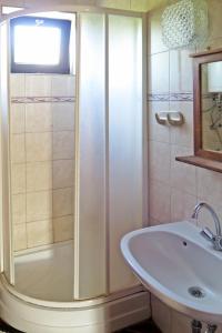 Fotografia z galérie ubytovania Holiday Home Fehervari - ALD301 by Interhome v destinácii Balatonalmádi