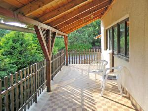 Fotografia z galérie ubytovania Holiday Home Fehervari - ALD301 by Interhome v destinácii Balatonalmádi