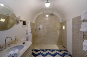 Borgo Santandrea的一间浴室