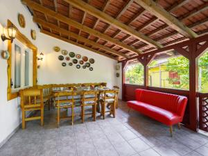 Posedenie v ubytovaní Holiday Home Julia by Interhome