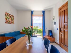 Posezení v ubytování Holiday Home Residenza Agrifoglio-12 by Interhome