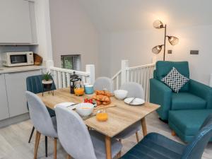 Dapur atau dapur kecil di Coastguards View +27 gambar