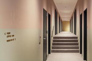 Postel nebo postele na pokoji v ubytování MUSTARD HOTEL SHIMOKITAZAWA