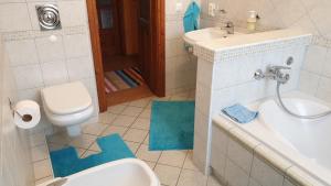 Koupelna v ubytování Ilona apartmanok