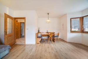 Fotografie z fotogalerie ubytování Sonnenparadies Apartement 1 v destinaci Saltusio