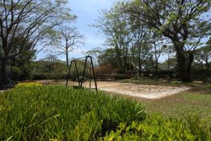 Taman di luar Parisons Plantation Experiences by Abad