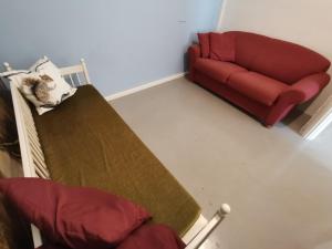 Galeriebild der Unterkunft Captivating 4-Bed Apartment in Kotka SaunaFacility in Kotka