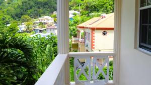 En balkon eller terrasse på Bascombe Apartments