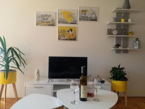Foto dalla galleria di Apartman M&S a Lukavica