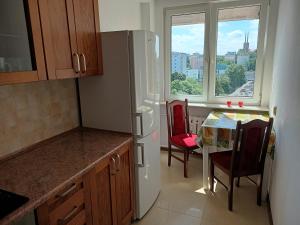Kuchyňa alebo kuchynka v ubytovaní Apartament Mimi