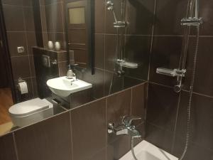 Kúpeľňa v ubytovaní Apartament Mimi + 16 fotografií