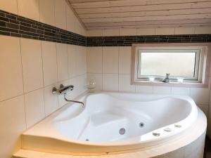 Fotografie z fotogalerie ubytování Holiday home Henne XLI v destinaci Henne Strand