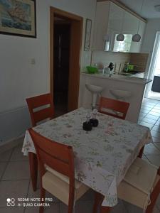 Fotografia z galérie ubytovania Apartman Robertino 1966 v destinácii Makarska
