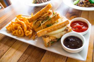 Ảnh trong thư viện ảnh của Estancia De Lorenzo Tarlac ở Tỉnh Tarlac +44 ảnh