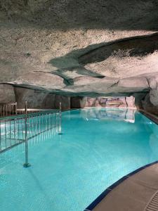 The swimming pool at or close to Amethyst Hotel