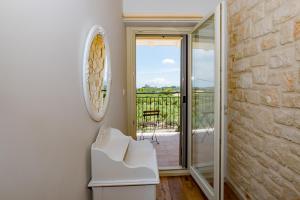 LagópodhonにあるZANTE SOLEIL - Elegant Stone Villa with Large Private Poolのギャラリーの写真 +24枚の写真