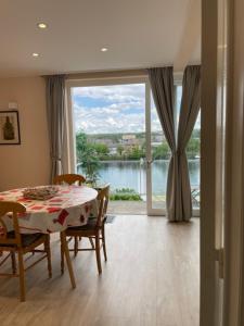 Gallery image of STUDIO VUE SUR MEUSE in Namur