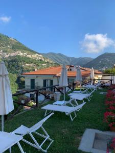 Nespecifikovaný výhled na hory nebo výhled na hory při pohledu z bed and breakfast