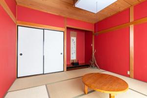Gambar di galeri bagi Zaimoku TABI-NE di Kanazawa
