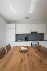 O bucătărie sau chicinetă la Wörthersee Apartment Top 3 by S4Y