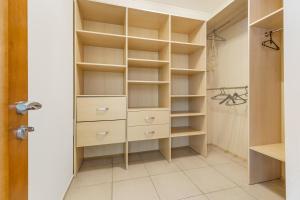 Fotografia z galérie ubytovania Deribasivska Cozy 4-room Apartment v Odese