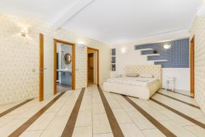 Posedenie v ubytovaní Deribasivska Cozy 4-room Apartment
