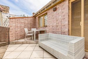 Balkón alebo terasa v ubytovaní Deribasivska Cozy 4-room Apartment