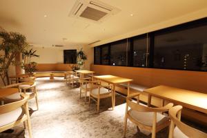 Posezení v ubytování LOF HOTEL Shimbashi