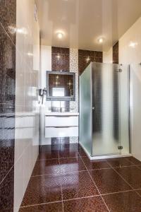 Hotel Premier tesisinde bir banyo