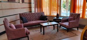 Posezení v ubytování Fayoum Hotel