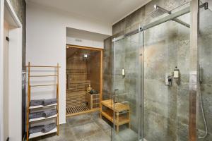 Kúpeľňa v ubytovaní NOOK NOOK Apartments Katarzyny 2 + 34 fotografií