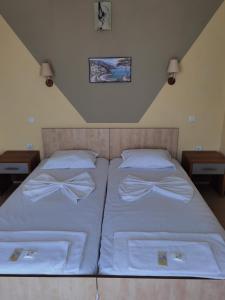 Легло или легла в стая в Santorini Sveti Vlas