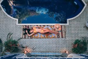 Piscina en o cerca de Riad Bindoo & Spa