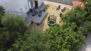 Zahrada ubytování TJ Apartment
