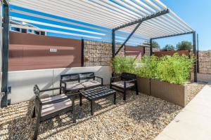 Balkón nebo terasa v ubytování PINNA RESIDENCE - SV. JEROLIM