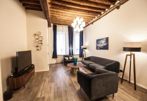 Fotografia z galérie ubytovania Historic Center Luxury Apartment v destinácii Lucca + 10 fotografií