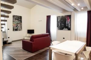 Afbeelding uit fotogalerij van Hotel Corte Del Paggio in Valeggio sul Mincio