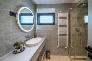 Kúpeľňa v ubytovaní PINNA RESIDENCE - PINNA + 37 fotografií