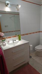 A bathroom at Apartamento del sol