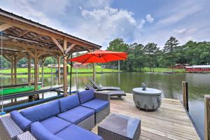 Gallery image of Lake Sinclair House with Lake Access and Kayaks! in Milledgeville