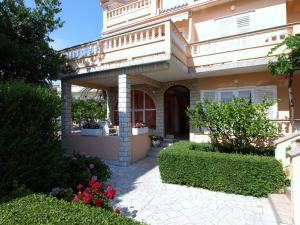 Zahrada ubytování Guest House Sandra