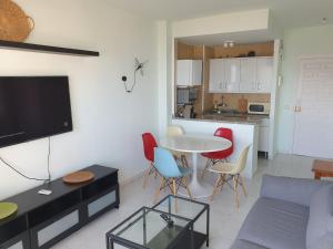 Fotografie z fotogalerie ubytování Benal beach bloque 3 vista al mar v destinaci Benalmádena