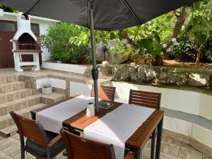 Patio nebo venkovní prostory v ubytování Holiday Home Cesarica