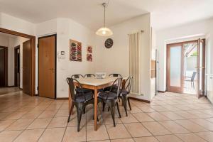 Fotografie z fotogalerie ubytování la casa del borgo con parcheggio v destinaci Malcesine